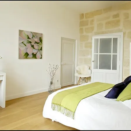 La Maison Rouge D'uzes 4*