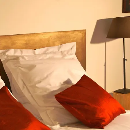 Frühstückspension La Maison Rouge D'uzes